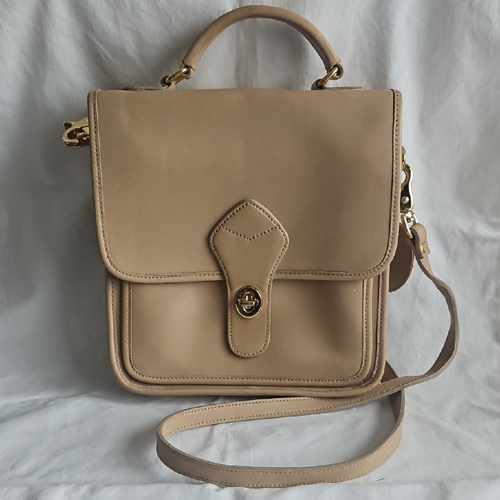 Tannery West Vintage 90's Elegant Tan Leather Shoulder Bag